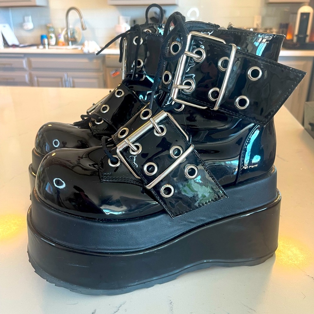 DEMONIA “BEAR 104” Ankle Boot Platform